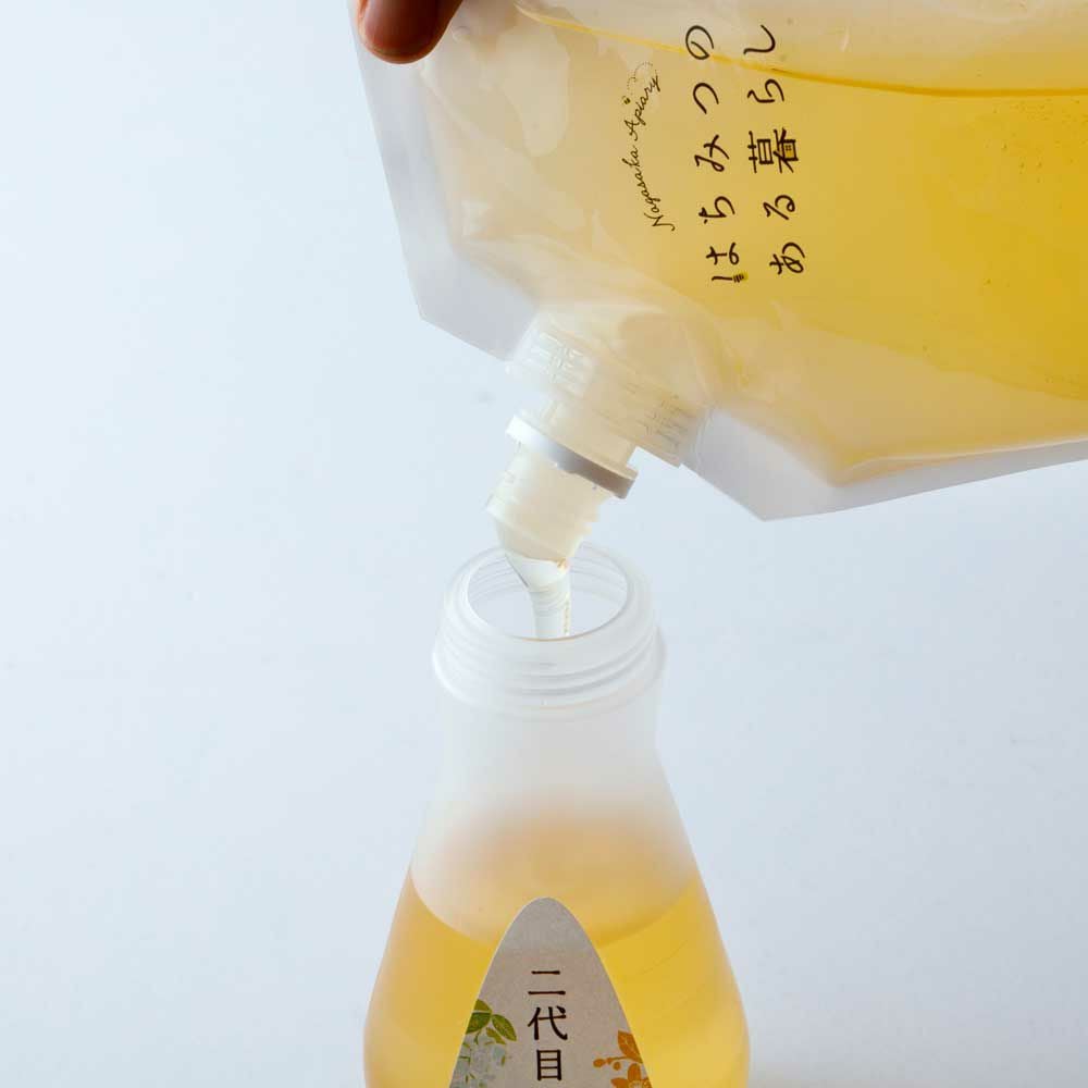 二代目の蜂蜜 1350gエコパックの通販｜はちみつ専門店 長坂養蜂場
